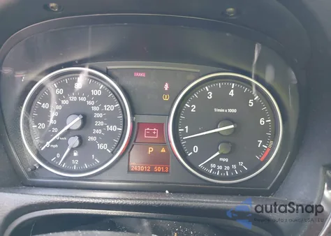 2011 BMW 328I z USA, uszkodzony, nr VIN WBAPH7C51BE852481